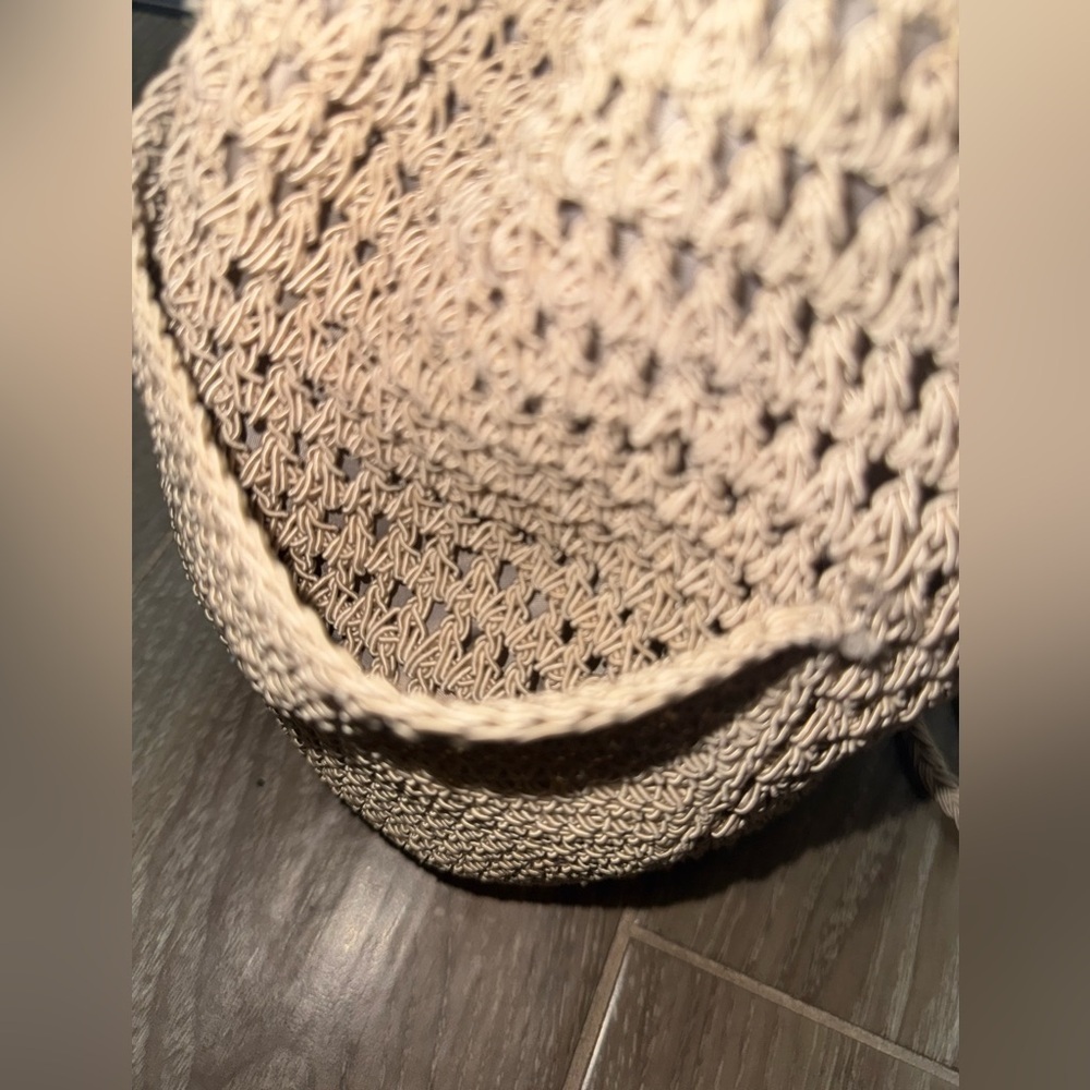 URBAN OUTFITTERS Ecote Moria Crochet Backpack in beige o/s - Picture 8 of 13